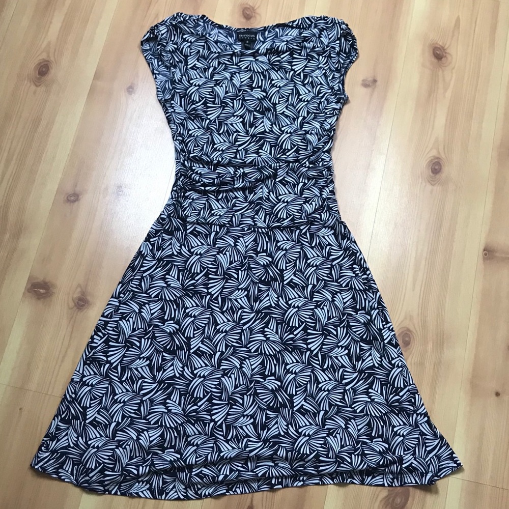 En Focus Studio Patterned Dress